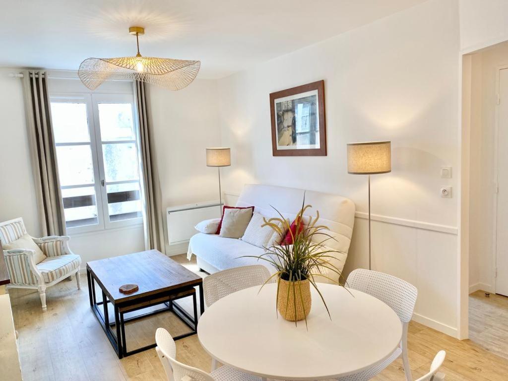 Appartement élégant avec vue sur le port Saint-Martin-de-Ré Exterior foto